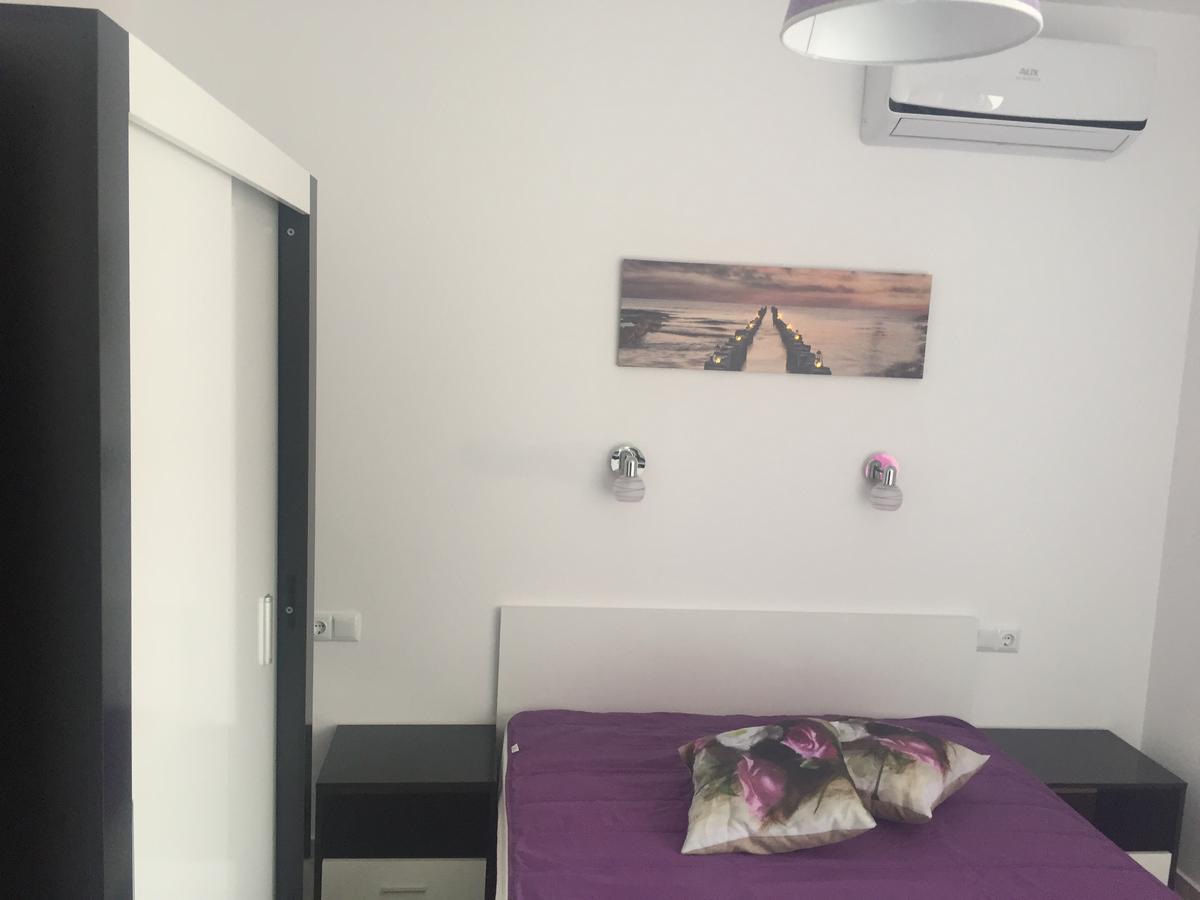 Apart Hotel Iglika Поморие Экстерьер фото