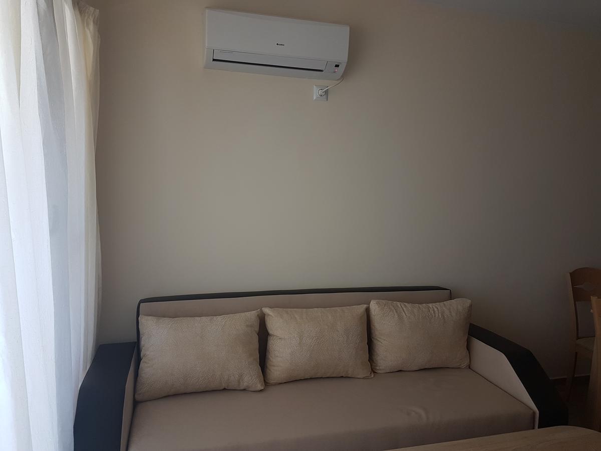 Apart Hotel Iglika Поморие Экстерьер фото