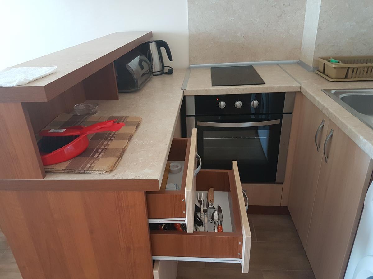 Apart Hotel Iglika Поморие Экстерьер фото